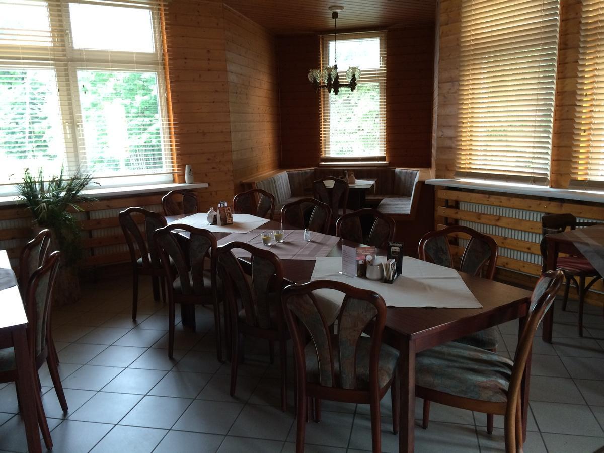Hotel Restaurant Hohe Tanne Grossbreitenbach Bagian luar foto