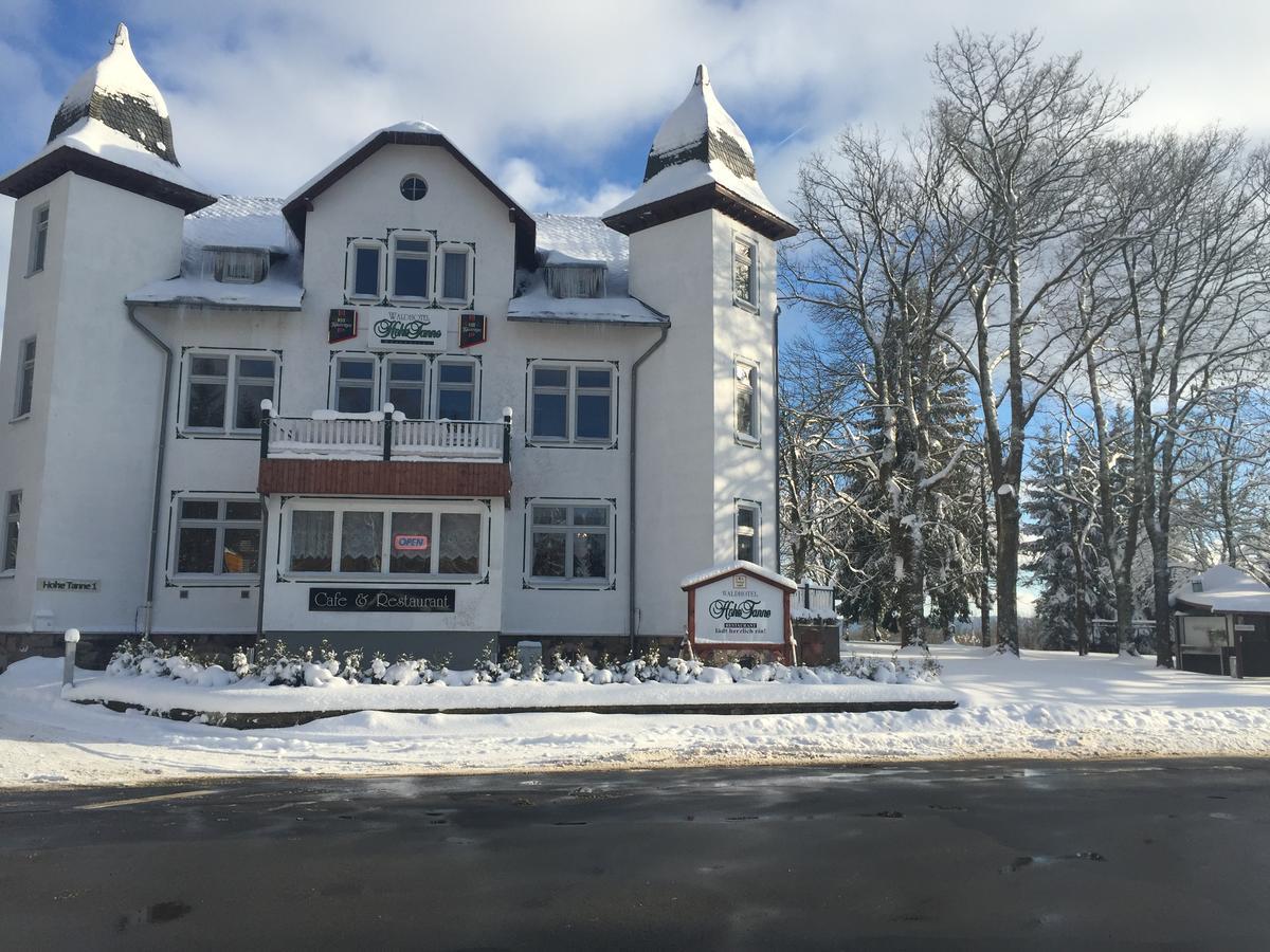 Hotel Restaurant Hohe Tanne Grossbreitenbach Bagian luar foto